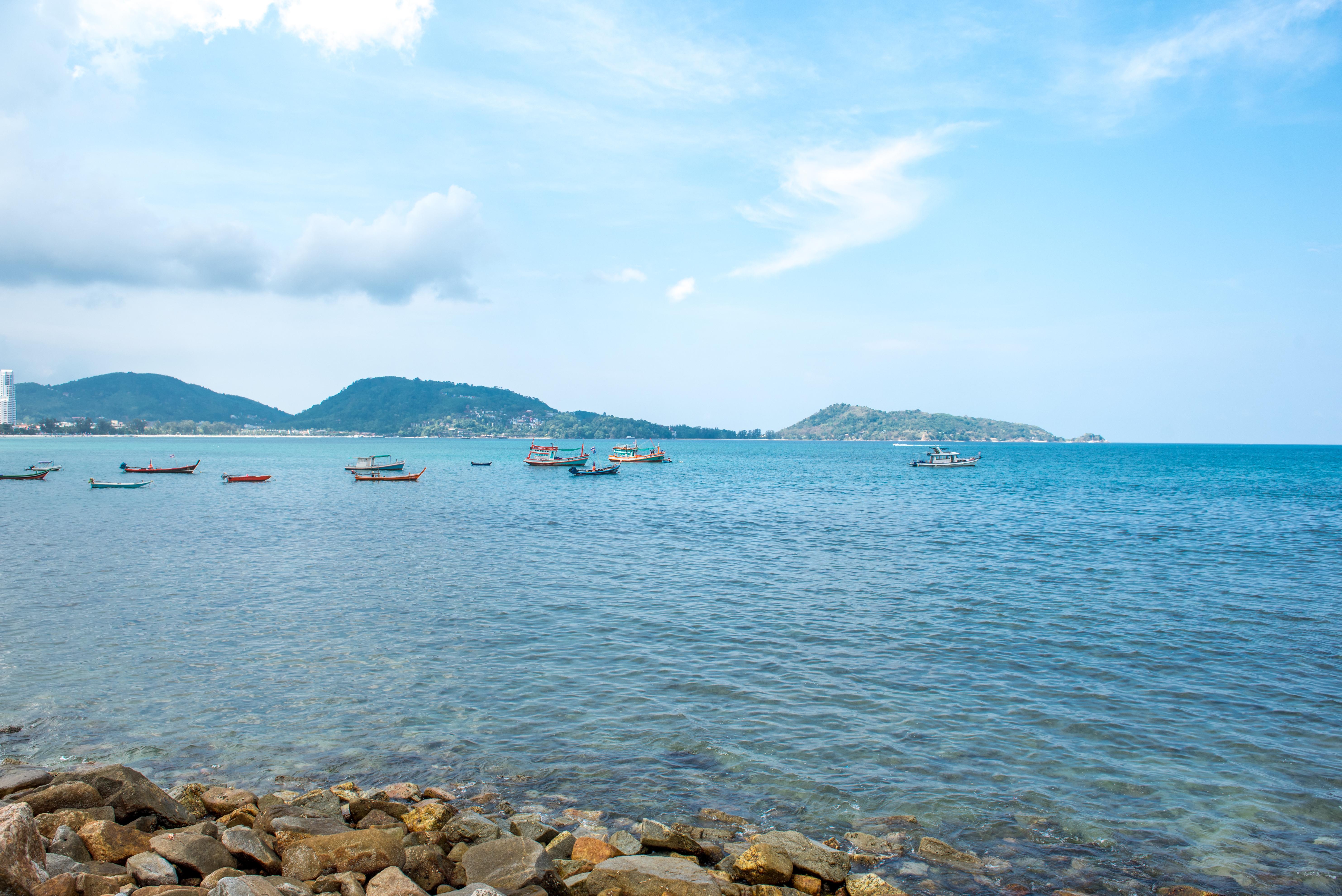 滨海画廊度假村-卡查-卡利姆湾【SHA Plus+】 Patong 外观 照片 View of the Gulf of Thailand from the shore of Pattaya